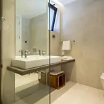 Z6 - Luxury Retreat In The Heart Of Villa *