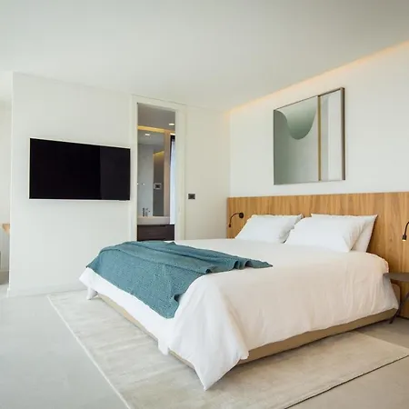 Villa Z6 - Luxury Retreat In The Heart Of