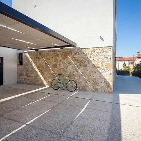 Z6 - Luxury Retreat In The Heart Of Villa