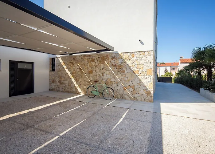 Z6 - Luxury Retreat In The Heart Of Villa