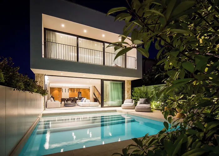 Z6 - Luxury Retreat In The Heart Of Villa Rovinj