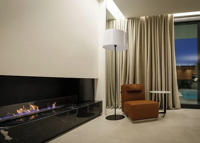 Z6 - Luxury Retreat In The Heart Of Villa